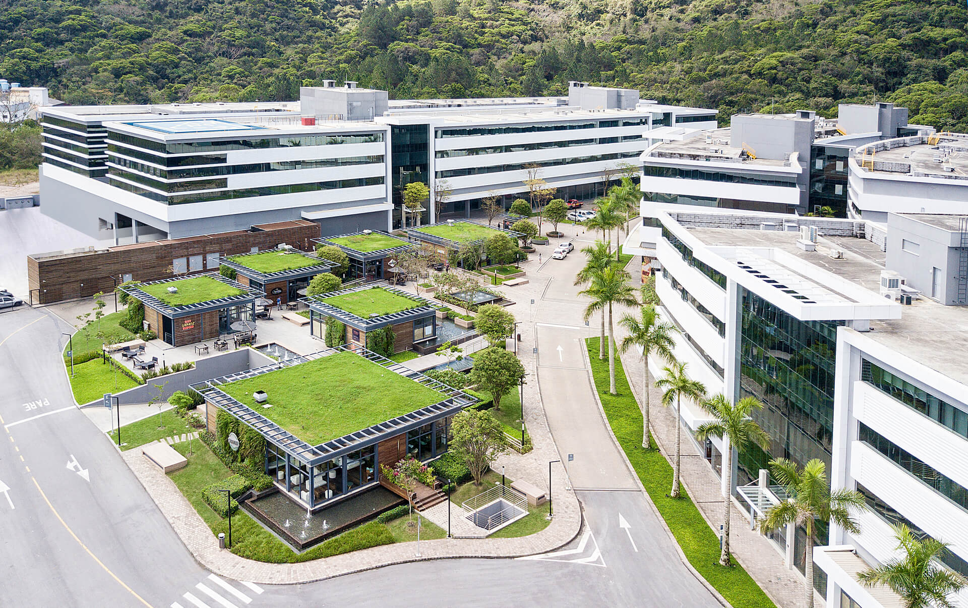 SC401 Square Corporate - JA8 Arquitetura Viva: Inovação em